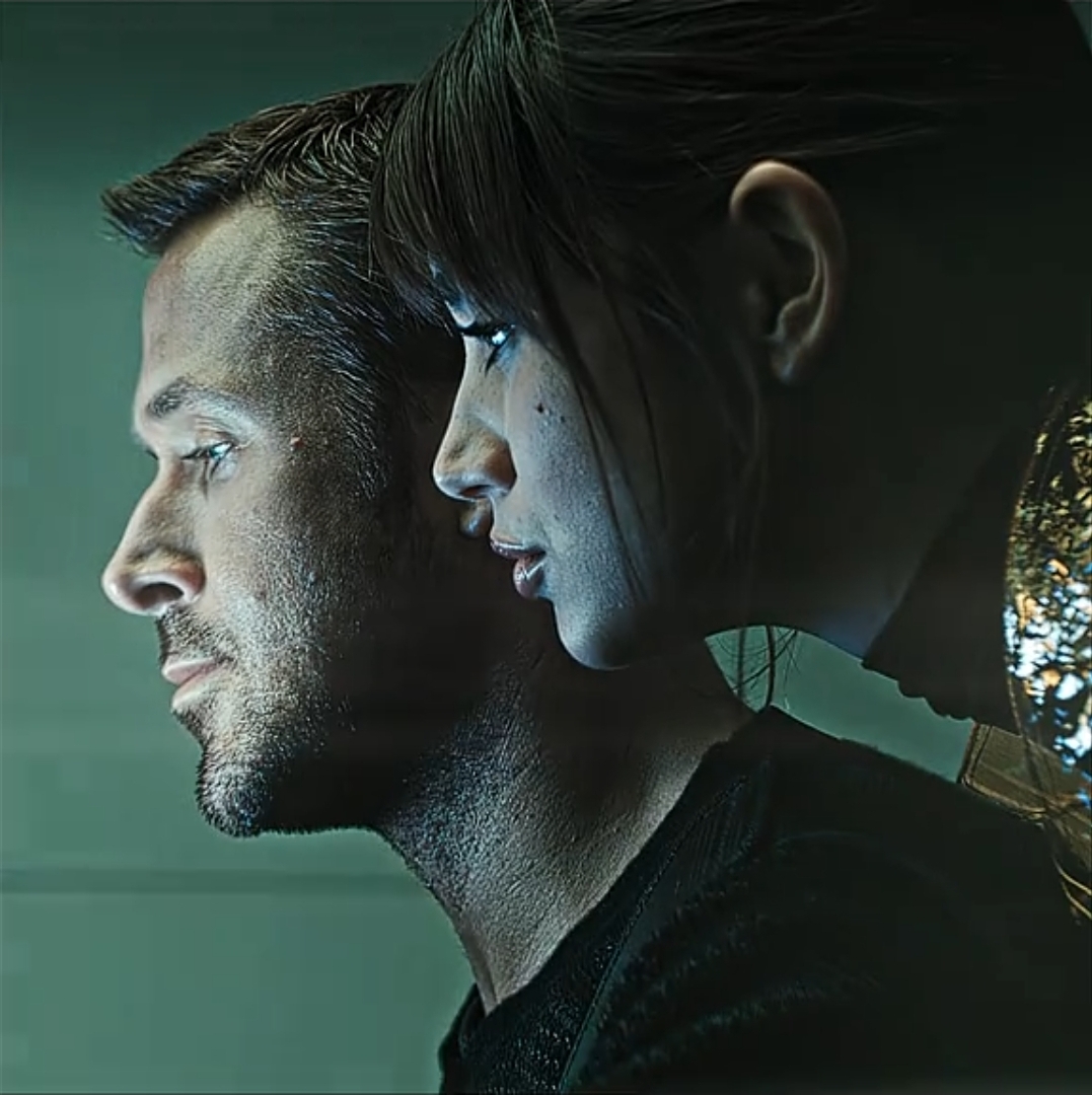 Movie of a lonely man finds love and comfort in a strange future world