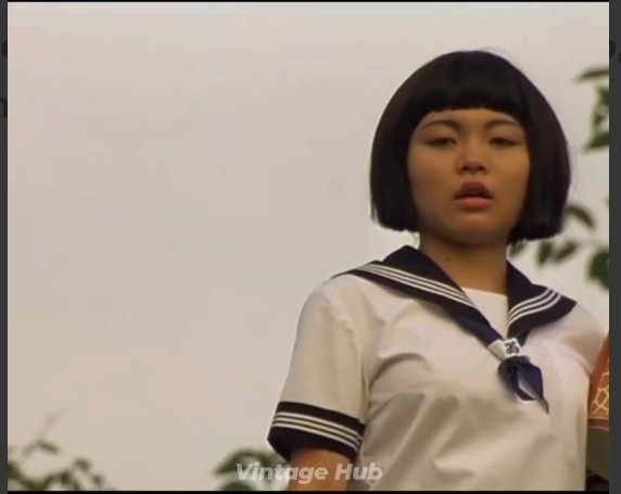 See beautiful high school music girls making men go crazy