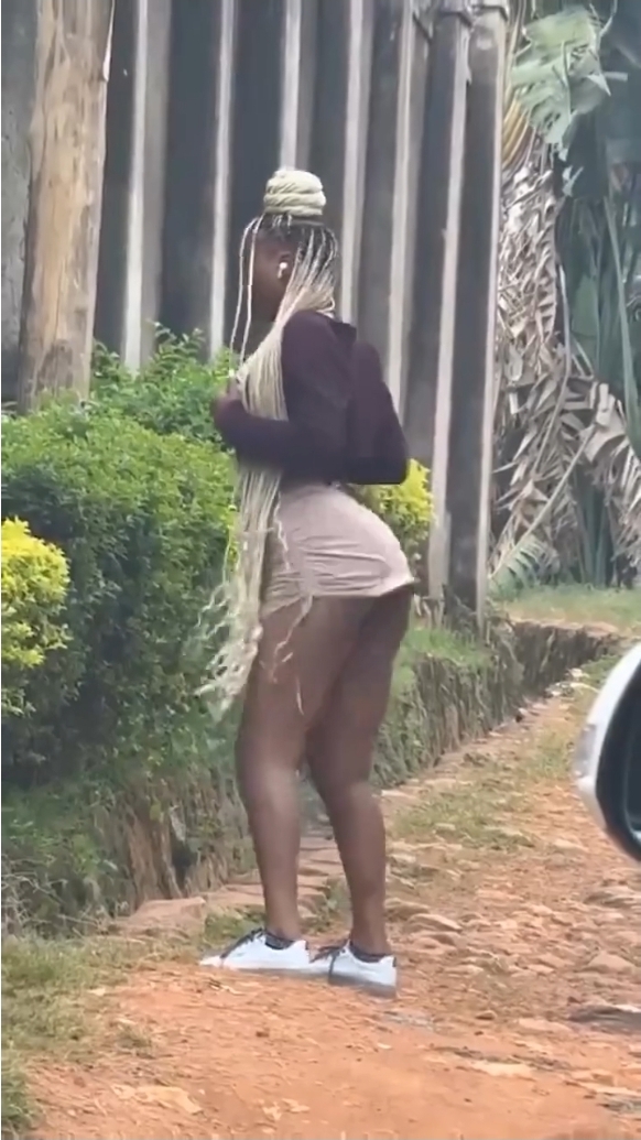 See bhad Hot TikTok gal axx