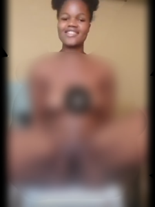 Watch Azigi Of Ghana Nurse Trending